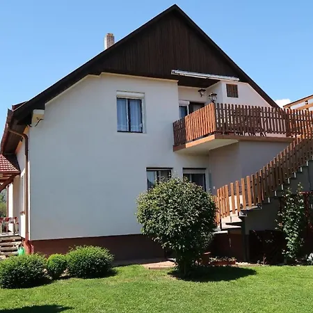 Ferienwohnung Fuer 6 Personen Ca 110 Qm In Zalakaros, Westungarn Zala *